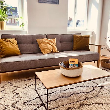 Helle 4 Zimmer Familien-Wohnung Mit Balkon! Schloss Schonbrunn In Gehdistanz 비엔나 외부 사진
