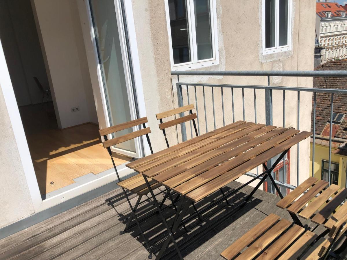 Helle 4 Zimmer Familien-Wohnung Mit Balkon! Schloss Schonbrunn In Gehdistanz 비엔나 외부 사진