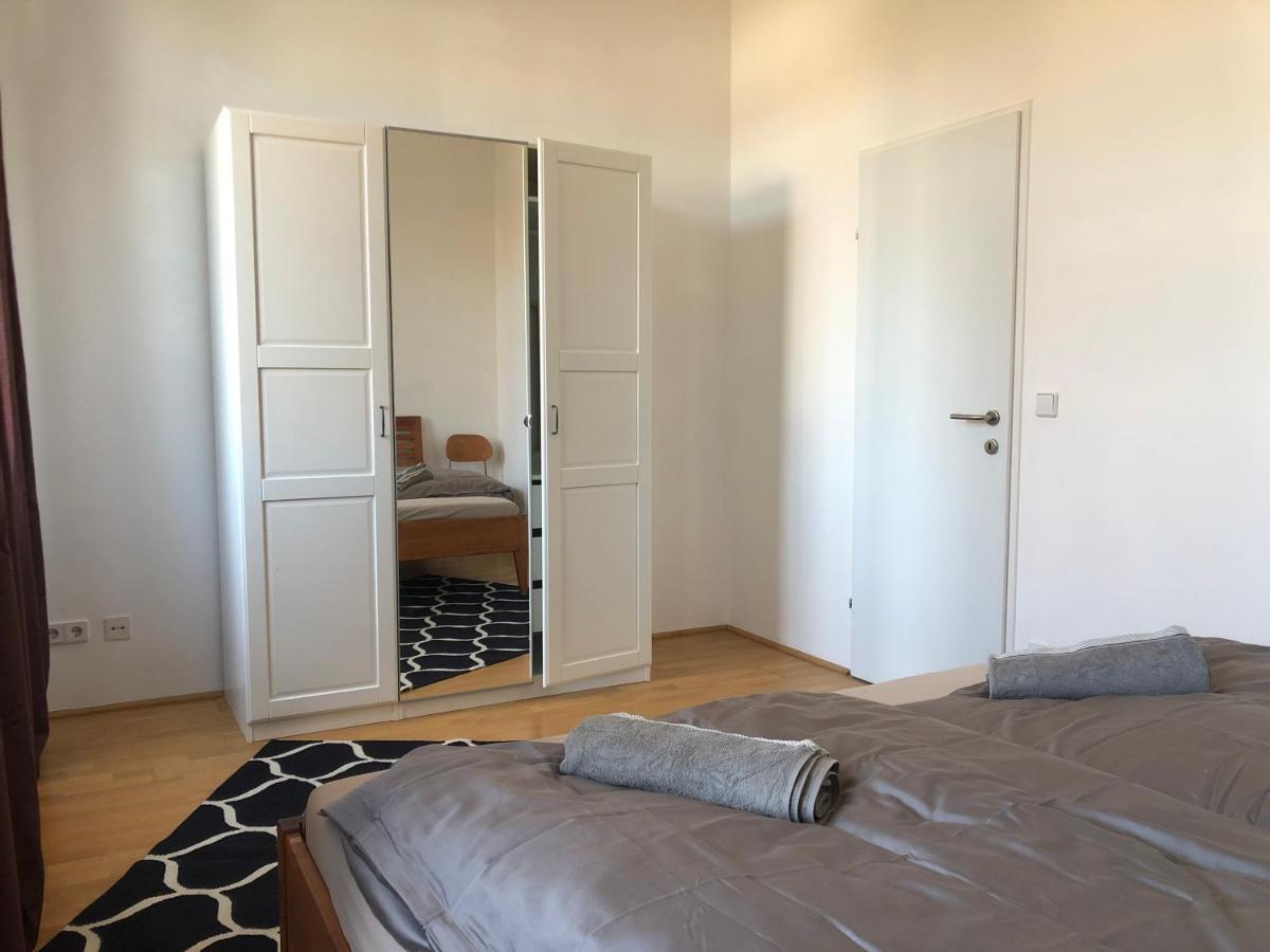 Helle 4 Zimmer Familien-Wohnung Mit Balkon! Schloss Schonbrunn In Gehdistanz 비엔나 외부 사진